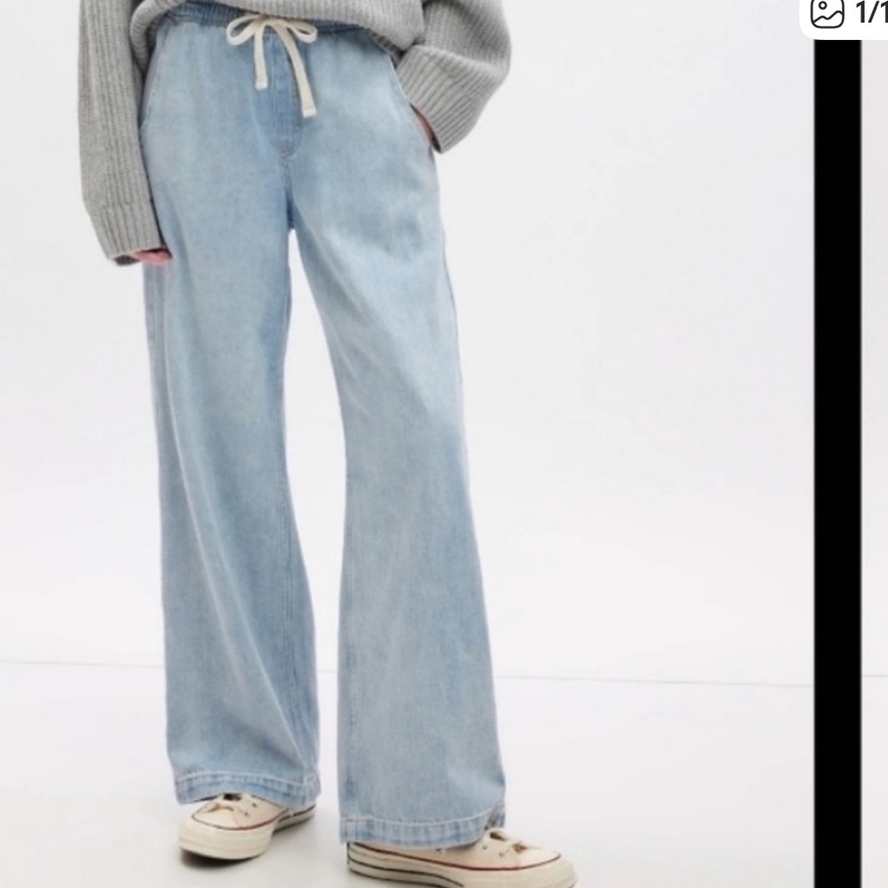 Gap Wide-leg High Rise Elastic Waist Pull On Lightweight Jeans
